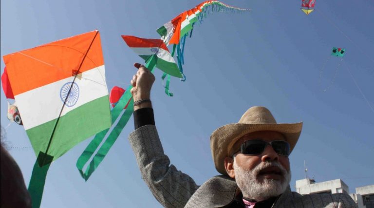 Corporate Kite Gifting: Ideas and Budgets for Diwali, Makar Sankranti and Independence Day